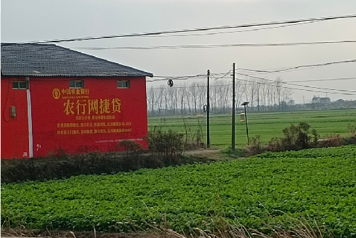 张家港如何防止墙体广告褪色呢？